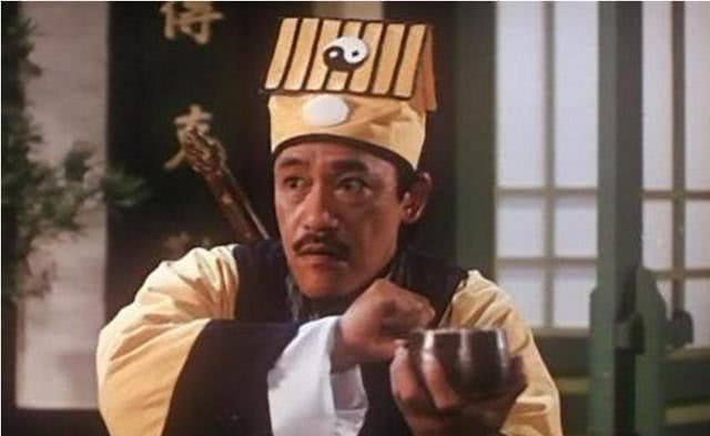 吴耀汉隐身术是什么电影，吴耀汉隐身,被午马识破.是哪部电影（曾为喜剧“大尺度”的演出）