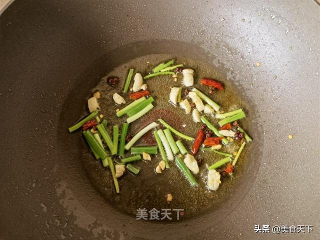 胡萝卜切丝怎么切，胡罗卜怎么炒好吃（看看别人家胡萝卜的做法）