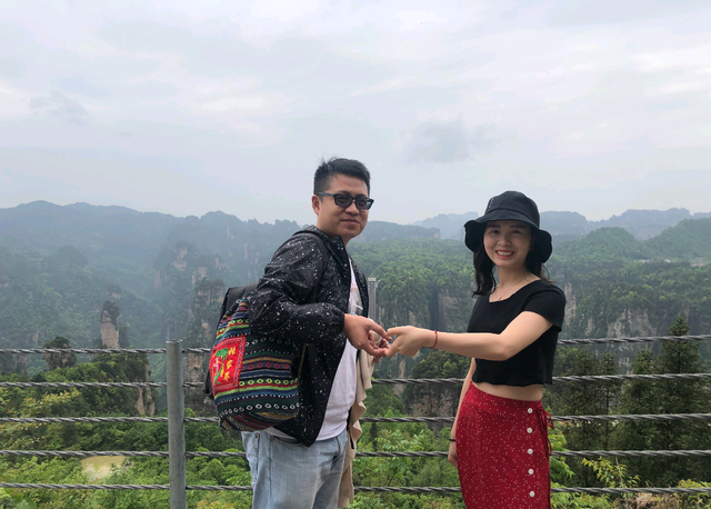 芷溪有哪些风景名胜的地方，芷江的名胜古迹有什么（去张家界旅游选择莲妹儿=选择专业+省心+开心+实惠）