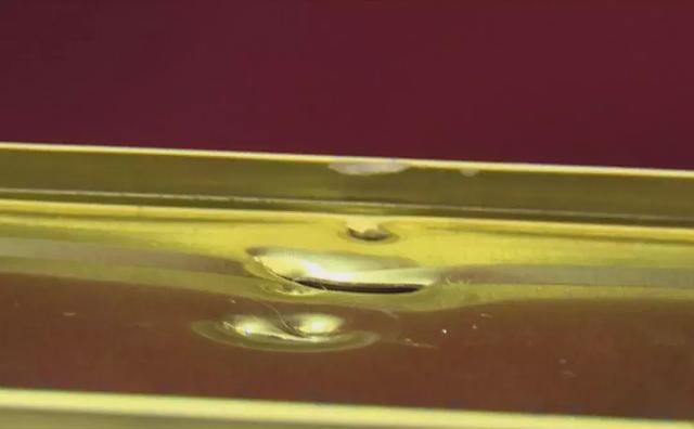 午餐肉罐头怎么倒出来,梅林午餐肉怎么倒出来(独门秘籍一般人我不告诉他) 午餐肉罐头怎么倒出来,梅林午餐肉怎么倒出来(独门秘籍一般人我不告诉他)