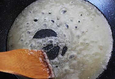 图片[5]-【拔丝红薯】做法步骤图 香甜可口不沾牙 千万不要错过哦！-起舞食谱网