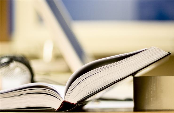 民办学校是企业吗（民办大学的学历没有用）