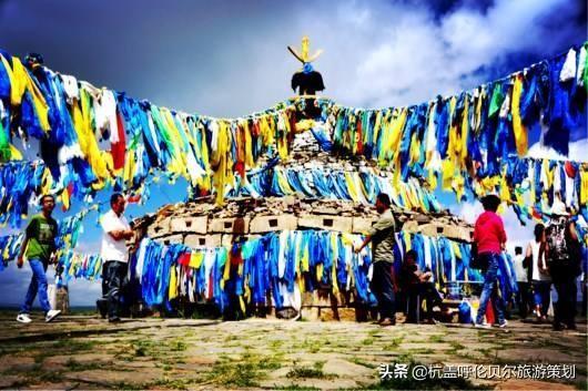 哈达是哪个民族的，献哈达是哪个民族的礼节（哈达的颜色与意义）