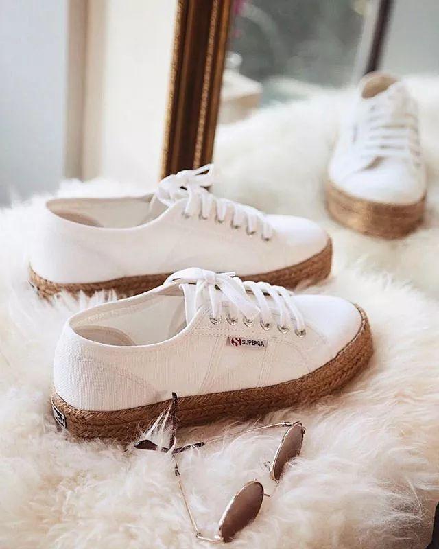 匡威属于什么档次，匡威鞋子什么档次（别再只知道匡威了）