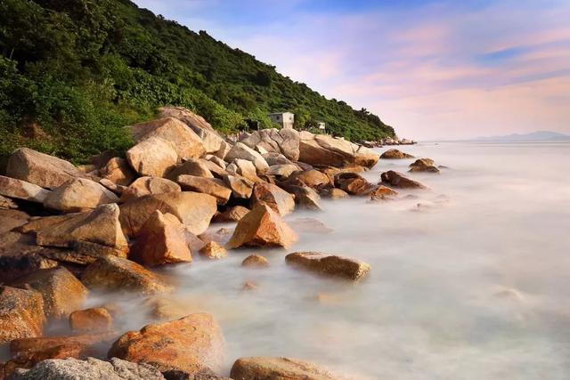 深圳东冲旅游度假屋，深圳东冲海滩介绍（一处真正的私家海滩）