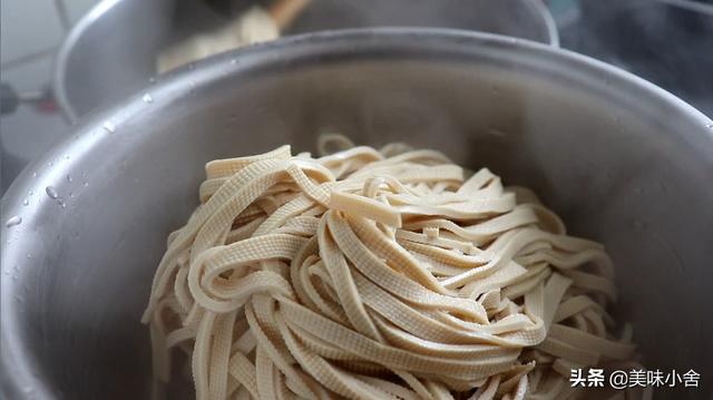 豆腐皮的家常做法，豆腐皮100种家常做法（一次做一大锅不够吃）