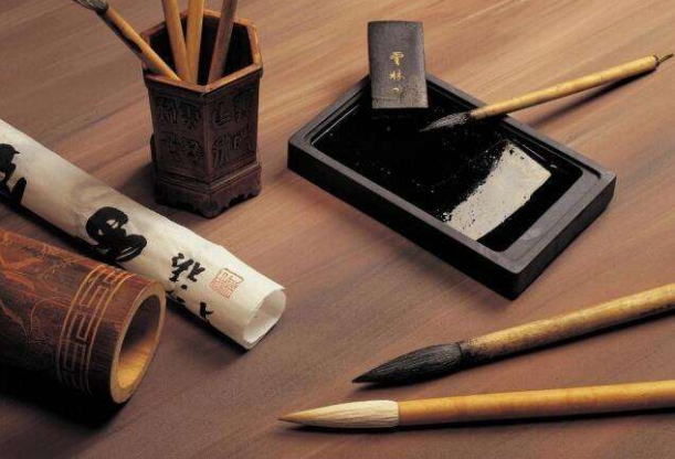 安徽文房四宝是指什么，中国文房四宝和安徽文房四宝（那么到底指的是哪四宝呢）