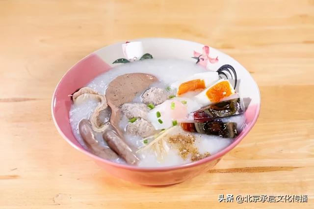 咸鸭蛋胡萝卜粥，4款暖胃粥下肚