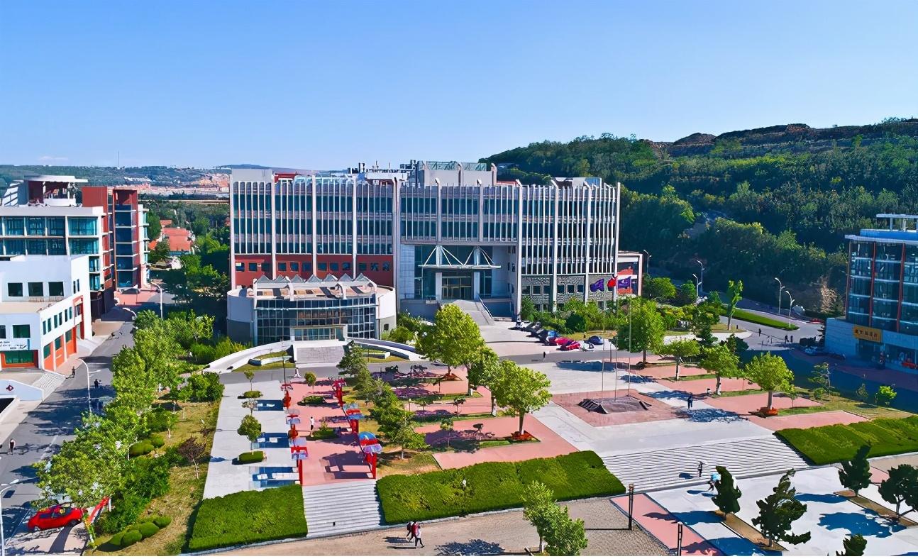 同一所学校一本二本区别（同一所大学）