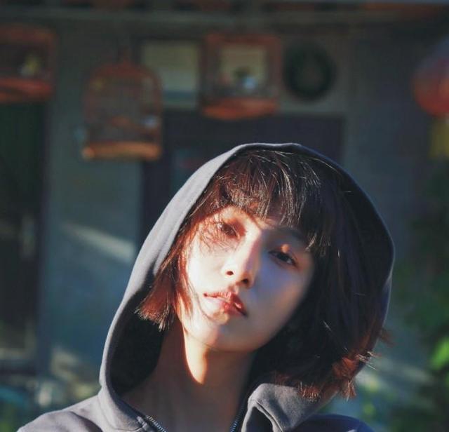 王彦霖高调认爱艾佳妮！情史“真真假假”，细品他背后三位女人