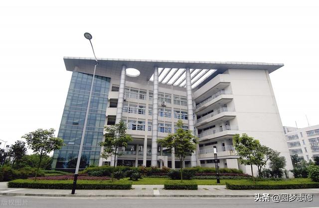 四川一本大学排名，2018四川211大学最新排名（四川省内的22所一本大学排名）