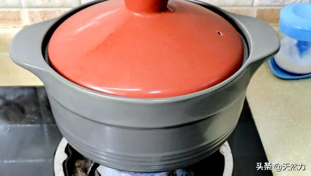 三杯鸡是哪三杯，广式三杯鸡的制作方法（教你做正宗的三杯鸡）