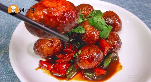 炸鸡蛋的做法简单好吃，吃了那么多年鸡蛋