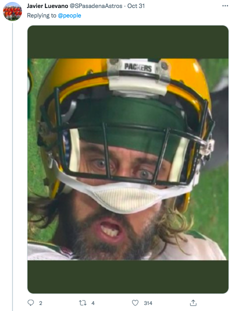 欧美闺蜜头像微信，欧美闺蜜头像（卡戴珊与小13岁男伴甜蜜牵手）