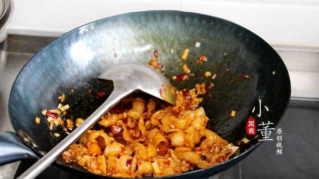 干锅千页豆腐的简单做法，大厨教你在家做干锅千叶豆腐