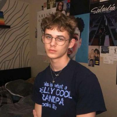 欧美男生多人头像微信，欧美男生多人头像（欧美潮男微信头像大全）