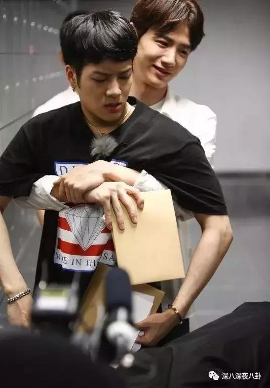 王嘉尔嘎嘎的名字怎么来的,王嘉尔的外号嘎嘎怎么来的(王嘉尔被大家熟知是他回国后参加的综艺) 王嘉尔嘎嘎的名字怎么来的,王嘉尔的外号嘎嘎怎么来的(王嘉尔被大家熟知是他回国后参加的综艺)