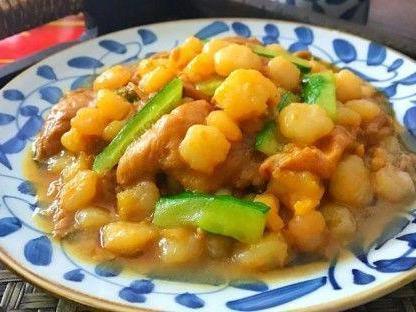 红烧鲶鱼的做法，红烧鱼的制作（春季美食推荐：红烧鲶鱼）