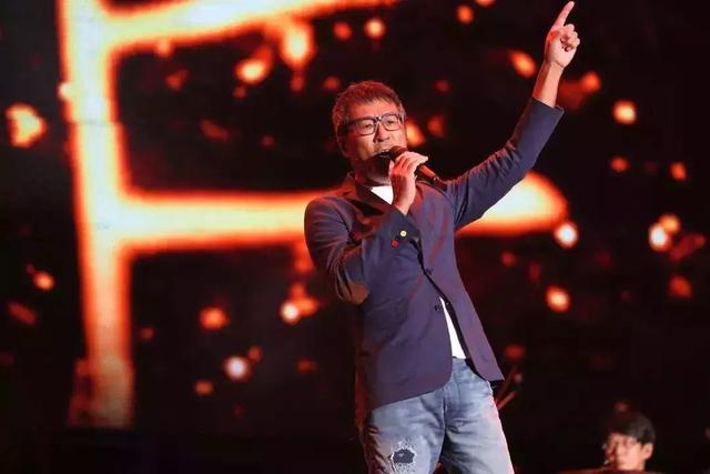 李宗盛最好听的十首歌，李宗盛最好听的十首歌原唱（盘点丨李宗盛的十首人生哲理诗）