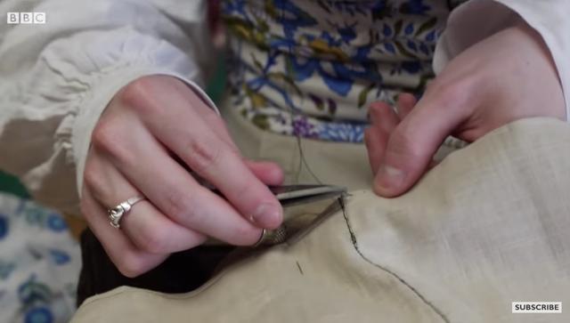 Zack什么意思，证件类型不符什么意思（？英国鲜肉小哥只穿200年前衣服上街）