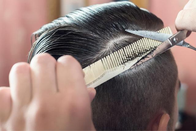 现在开什么店比较好，开什么店投资小利润高（下面几个行业）