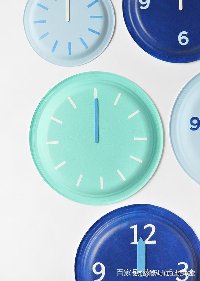 时钟怎么做手工制作，时钟怎么做手工制作大全（教你手工打造美观又舒适的DIY新年装饰品纸盘时钟）