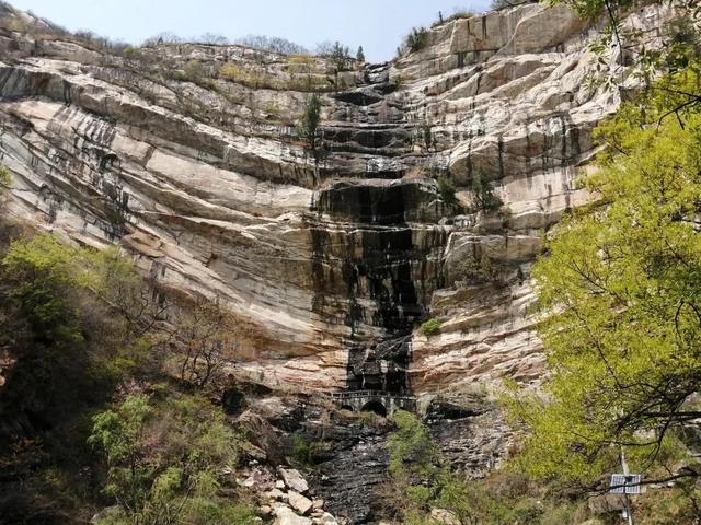 五岳中的中岳是什么山，五岳中的中岳是指哪座山（中国唯一的神岳）