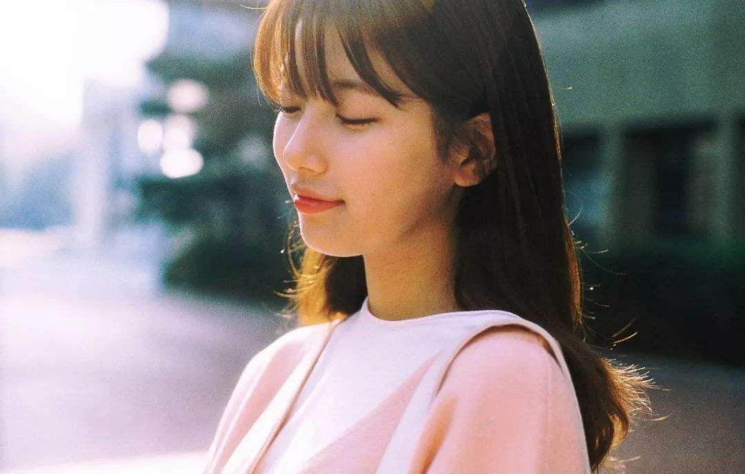 如何吹头发快速又不伤害发质，让你吹出来的头发更加顺泽好看