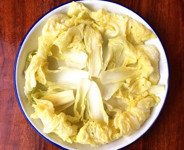 吃果丹皮有什么好处，吃果丹皮好吗（2菜2果1肉记得吃）