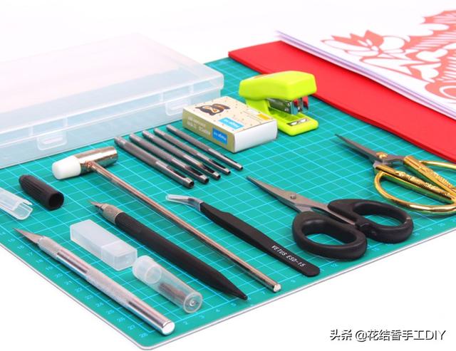 手工贺卡怎么做，如何手工制作贺卡（纸艺手工：立体贺卡做起来）