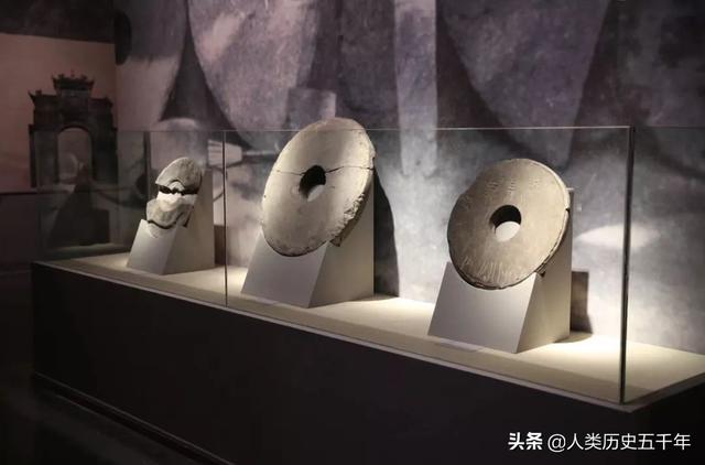 三星堆考古三段史，三星堆遗址的发现、发掘经过