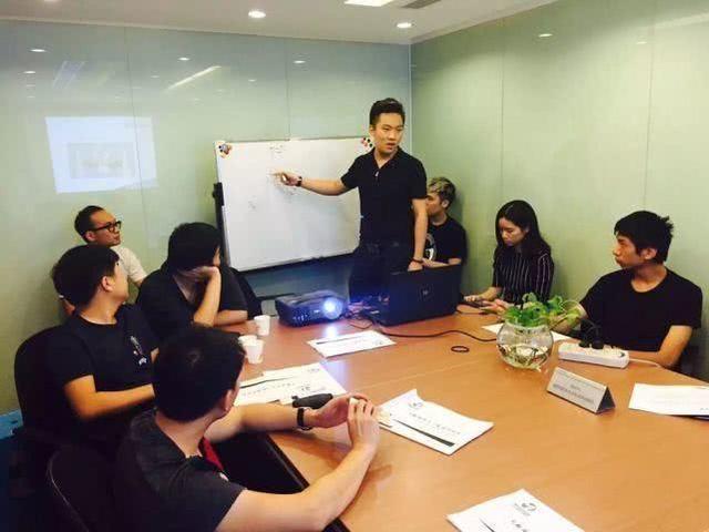 良好的沟通行为有哪些，良好的沟通行为有哪些内容（养成三种和他人交流的好习惯）