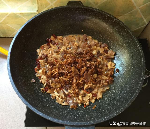 笋干怎么吃，干笋子怎么做好吃（笋干和此物才是天生一对）