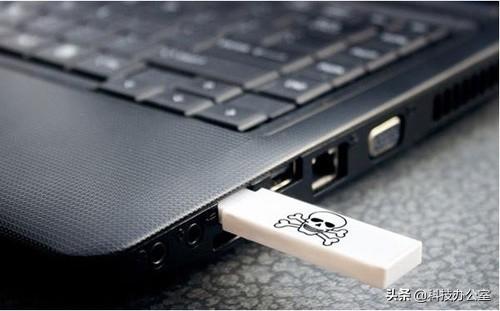 手机照片如何导入电脑，小米手机照片如何导入电脑（怎么将手机中的照片、音乐和视频快速的传到电脑上）