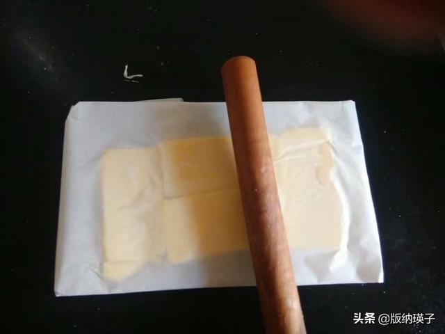 蛋挞皮的正宗制作方法，让你在家就能吃上酥脆嫩滑的蛋挞
