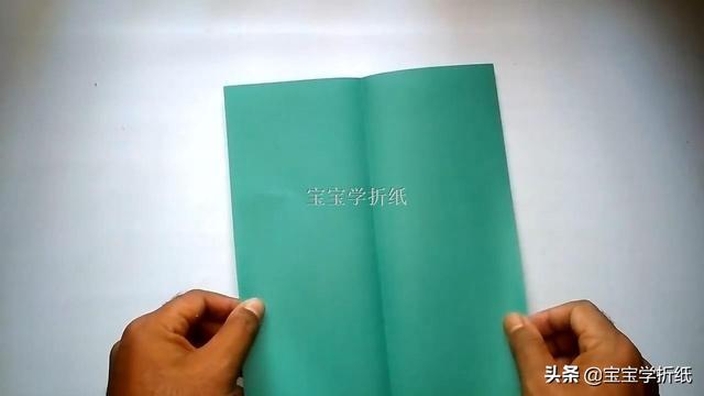 儿童手工折纸飞机，能飞很远的纸飞机（折纸飞机系列详细折纸步骤）