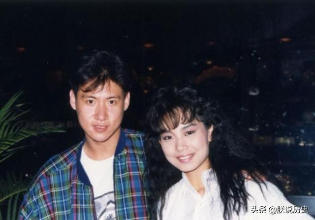 邝美云年轻时图片，邝美云年轻时图片 视频（半个娱乐圈的大佬都跟她合影过）