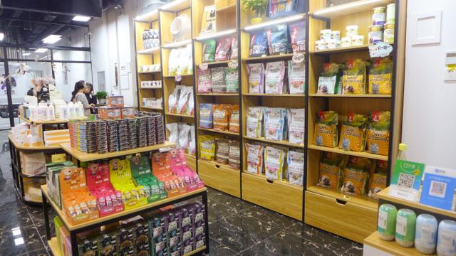 简洁宠物店名字高端，简洁宠物店名字高端可爱（发现一家有爱又上档次的宠物店）