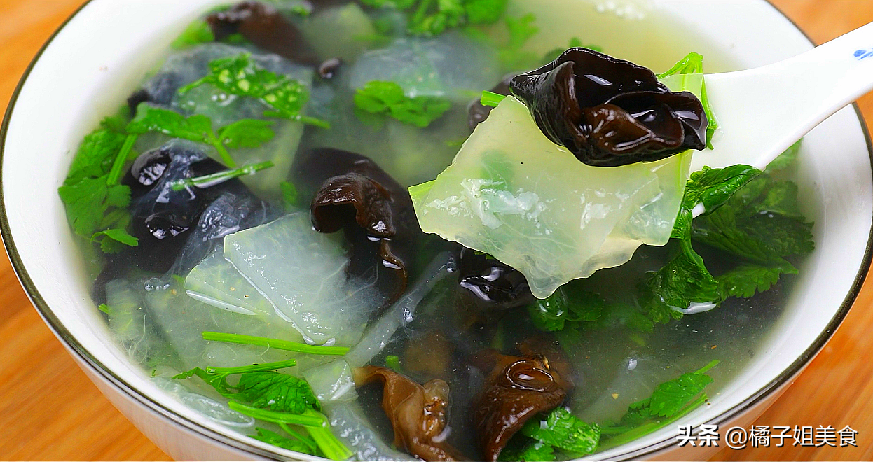 【冬瓜木耳湯】做法步驟圖 低脂美味 越喝越瘦的冬季減肥神器-起舞食譜網(wǎng)