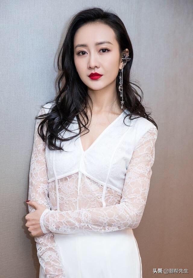 高级氛围感女生头像，新年氛围感女头微信（高级）微信（试试范冰冰姚晨都爱的“富家女头”）