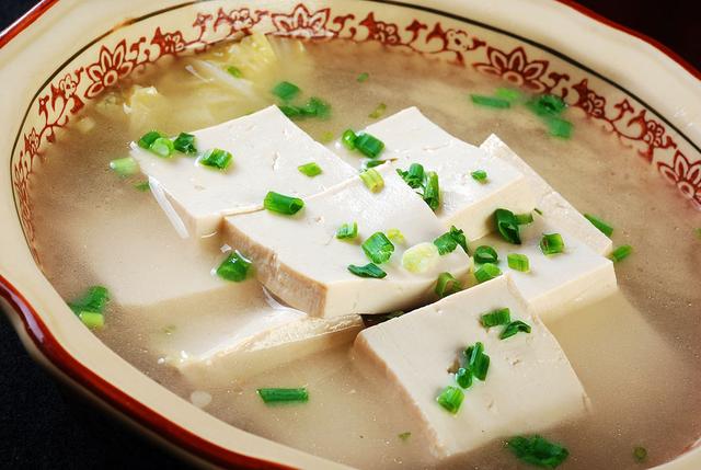 豆腐配什么菜好吃，豆腐和其他菜搭配做法（教你5种不同做法）