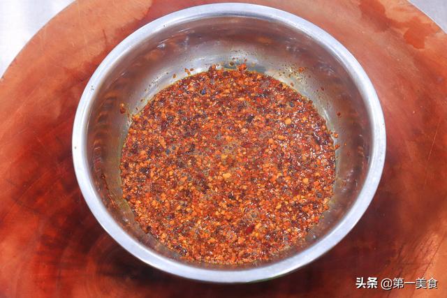牛肉汤要怎么做，地道的家常牛肉汤做法