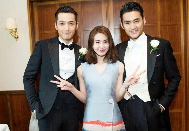 李沁、杨幂到宋轶，十年美梦十年风雨，盘点新红楼梦走出的小花们