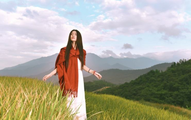 卓大王阿卓动漫头像，超可爱微信，卓大王阿卓动漫头像，超可爱（红 背 心）