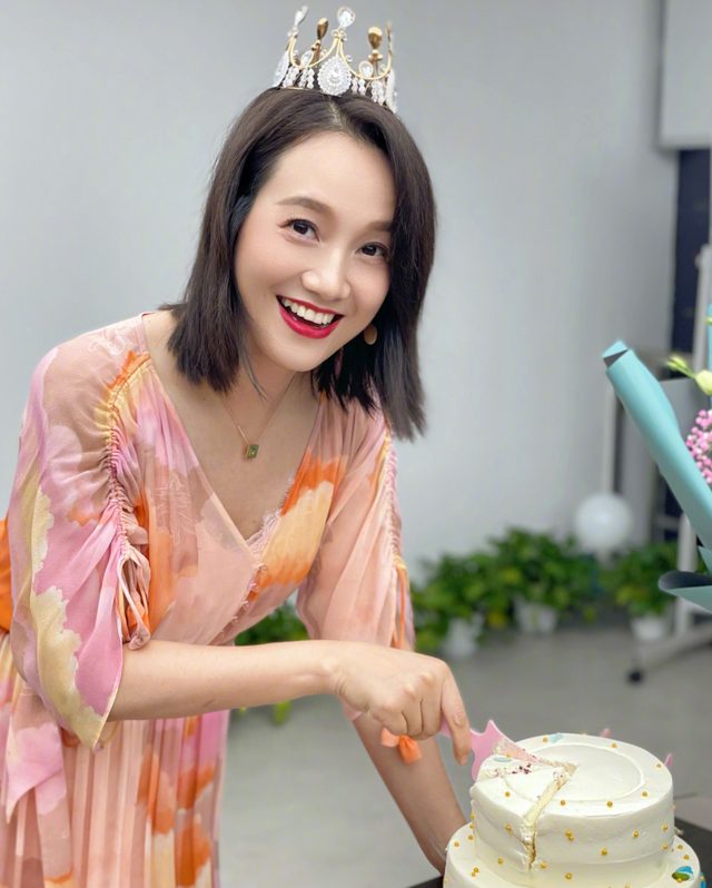 朱丹老公是谁(朱丹的第一任老公是谁)