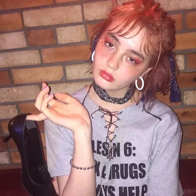 头像女身体部位御姐，念七 帅气御姐部位女生头像微信（暗黑御姐系 ， 欧美头像大全）