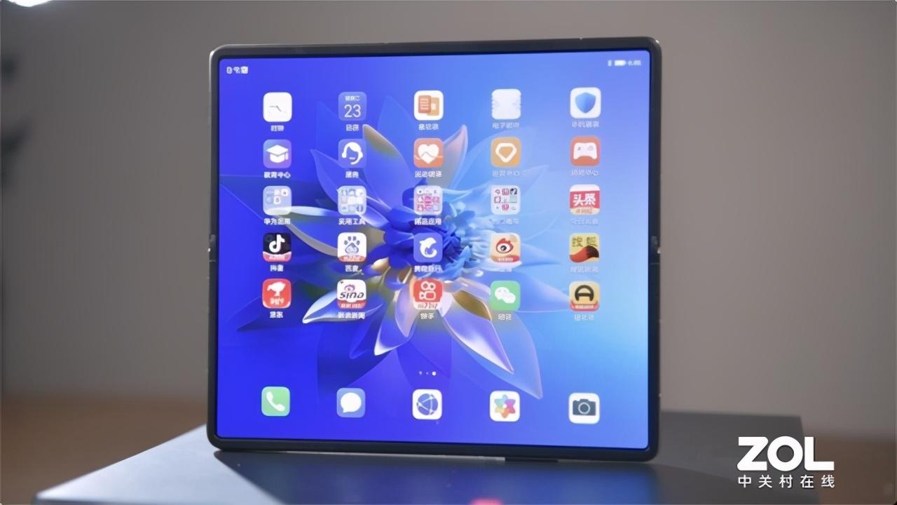 华为双屏手机(华为手机折叠屏价格大全)