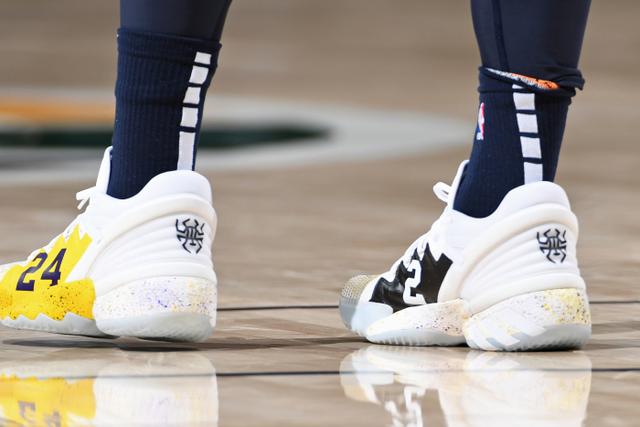 科比是几年几月几日离去，科比什么时候离去的（众多球员用自己的方式纪念黑曼巴）