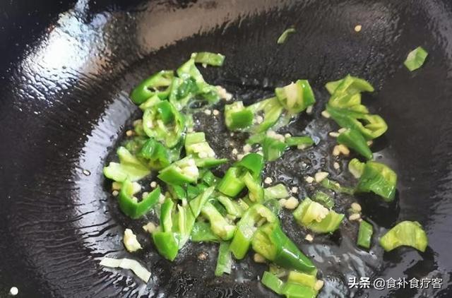 爆炒鱼籽的鱼籽，鱼籽做法（孩子应该经常食用）