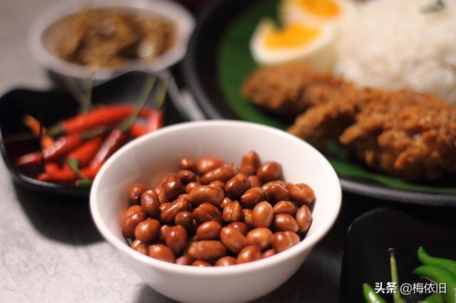 香葱麻豆腐怎么做，麻辣香豆腐怎么做（老北京爷们离不开的十大下酒菜）